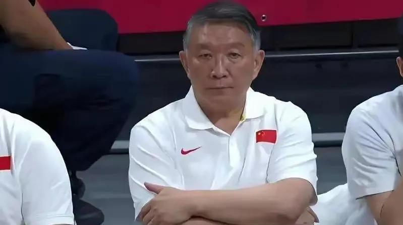 蜘蛛直播官方网站-季后赛场均12+7揽下FMVP!女篮前任扛旗人,或被宫鲁鸣重新召唤?