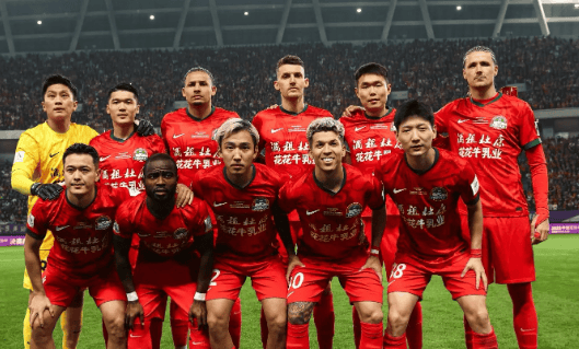 蜘蛛直播官方入口-一场3-0,让蓉城争冠对手诞生:狂轰19球+8轮不败,冲击亚冠资格